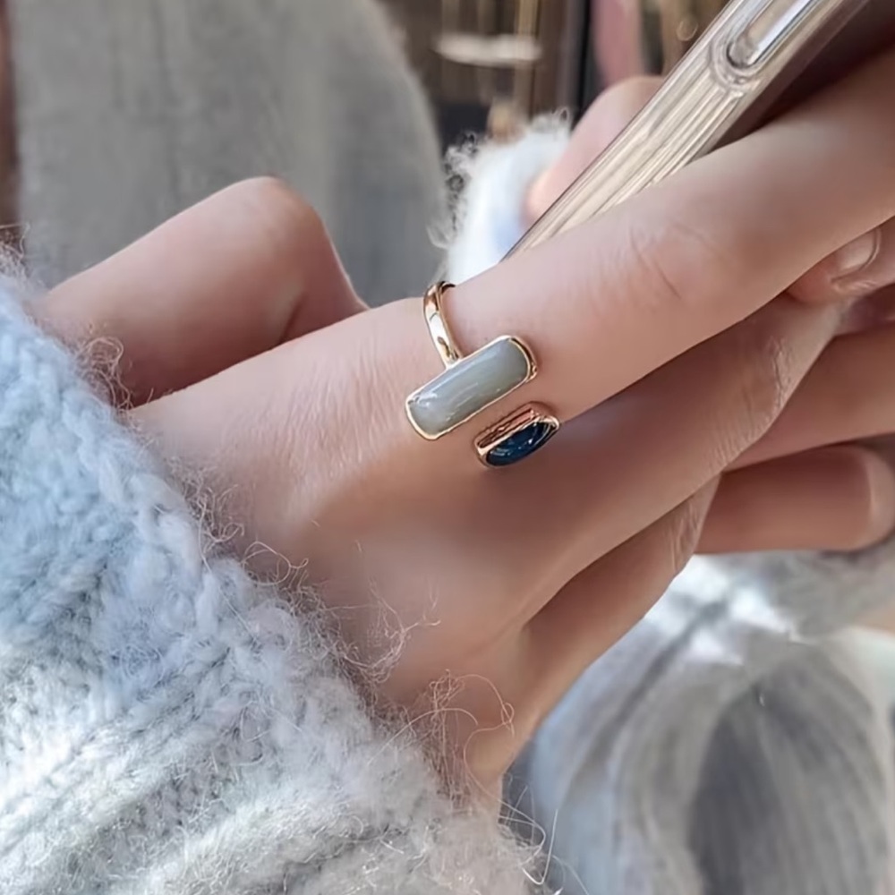 NEW! Elegant Gold and Blue Stone Adjustable Ring. Trendy Ring A8-270